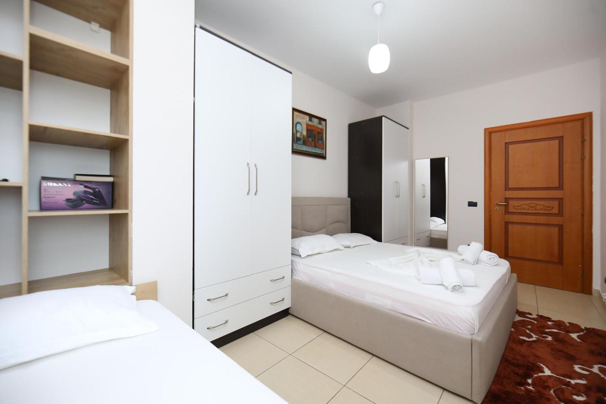 Keli'S Place Влёра Экстерьер фото