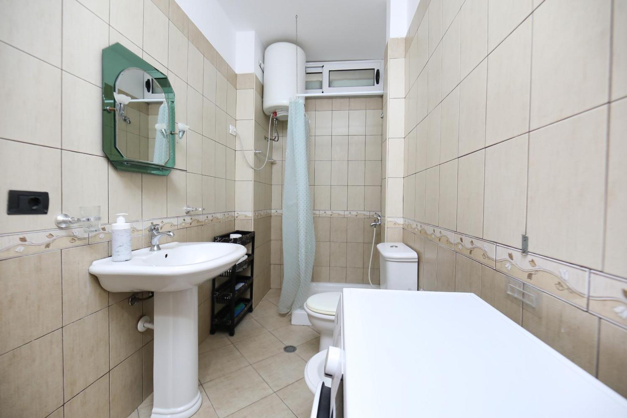 Keli'S Place Влёра Экстерьер фото